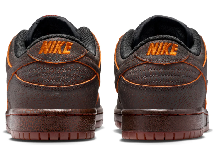 Nike SB Dunk Low Krampus
